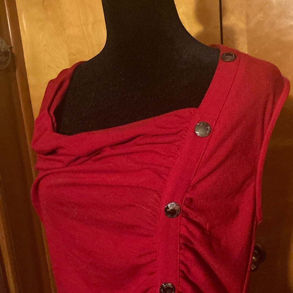 The Pyramid Collection Large Red Ruched Midi Dress - Picture 2 of 4